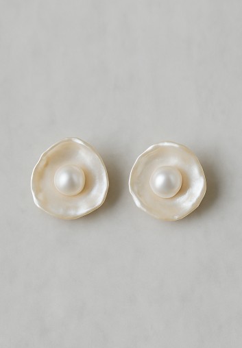 Boucles d Oreilles de Mariée en Perles d'eau douce et Nac - Les Ondines