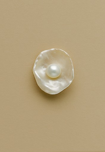 Boucles d Oreilles de Mariée en Perles d'eau douce et Nac - Les Ondines
