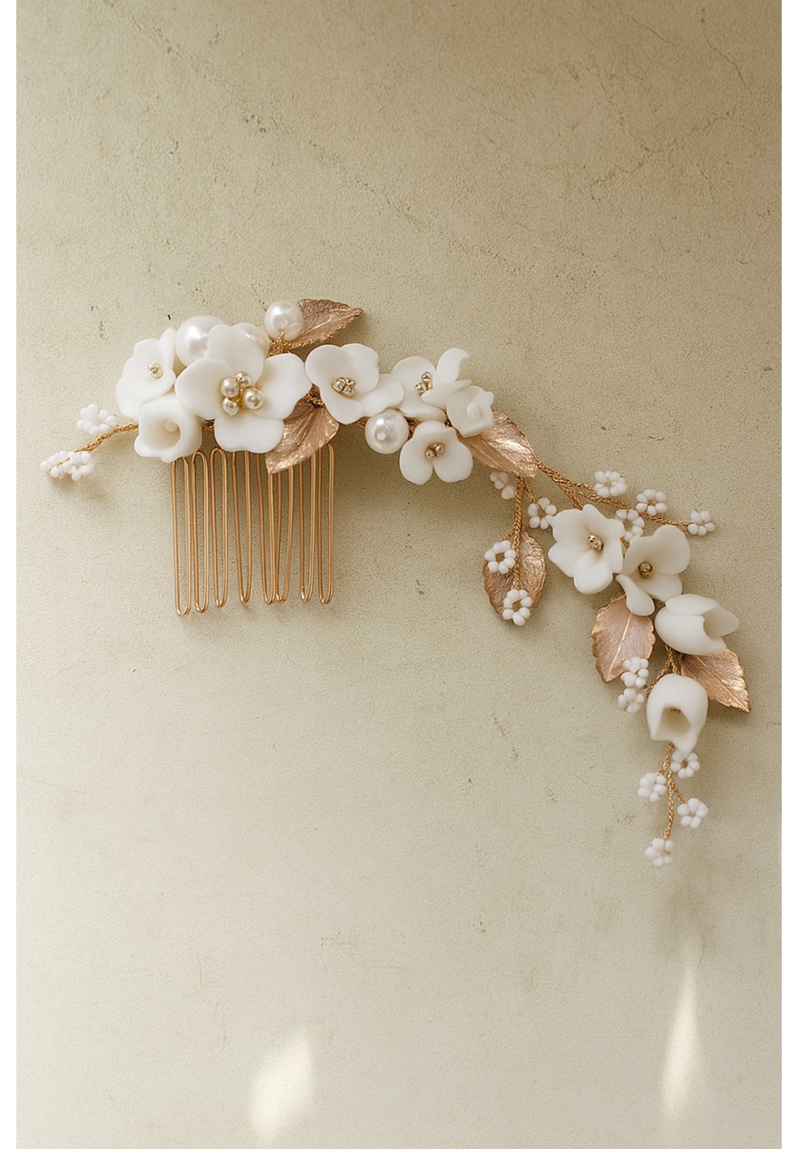 Peigne Cheveux Mariage - Fleurs Blanches et Feuilles Or - Le Printemps Peigne Cheveux Mariage - Fleurs Blanches et Feuilles Or - Le Printemps