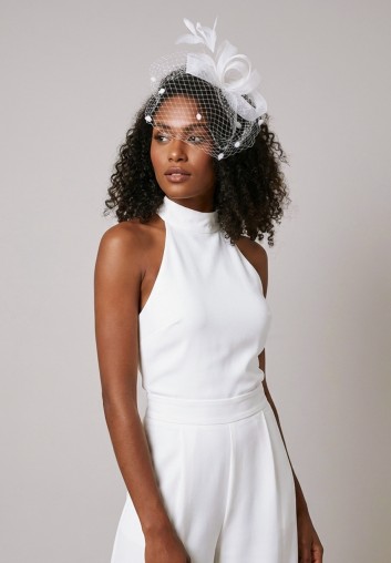 chapeau de mariage blanc chic voilette