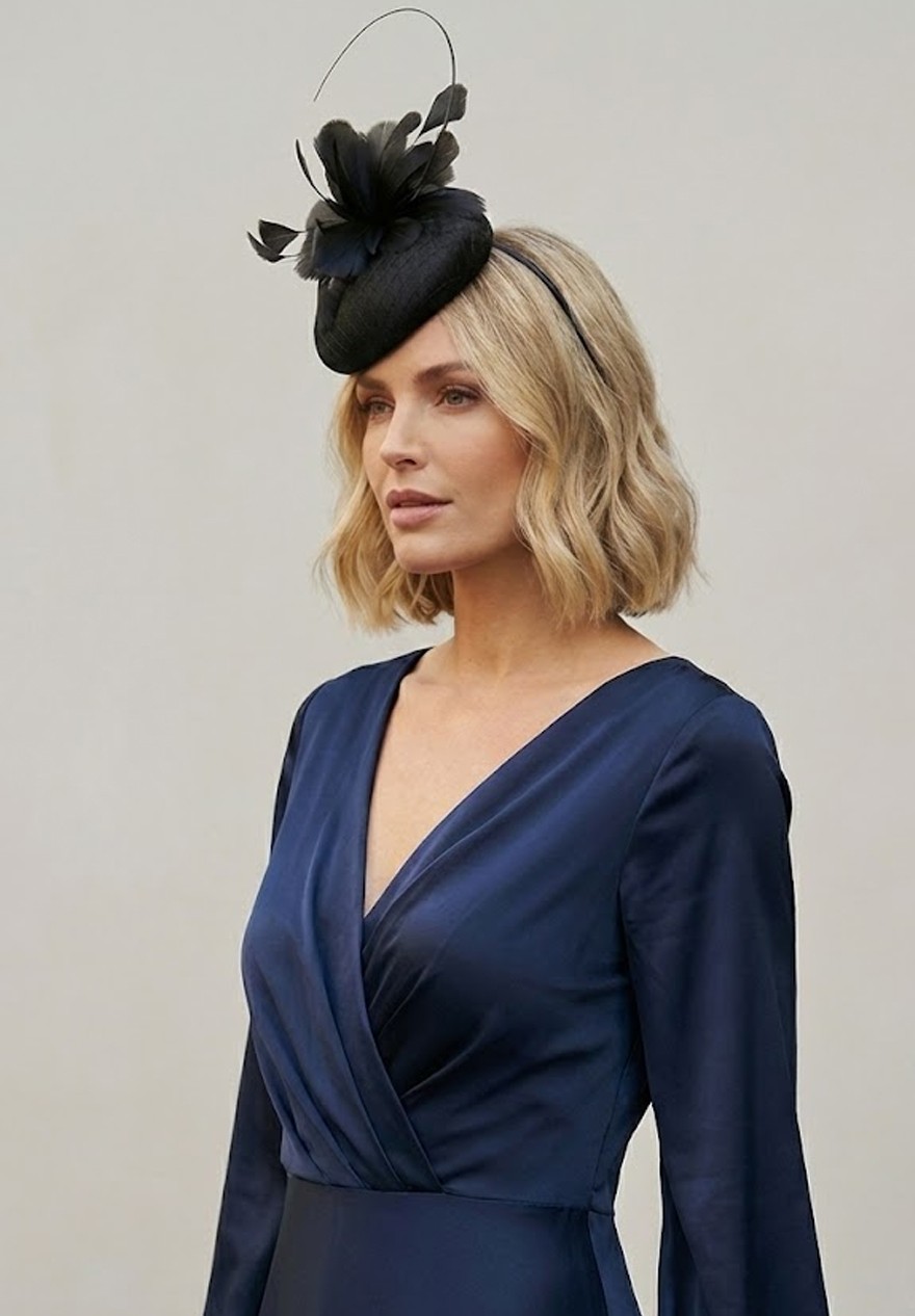 Petit Chapeau Bibi Invitée de Mariage Noir Satin - Elsa