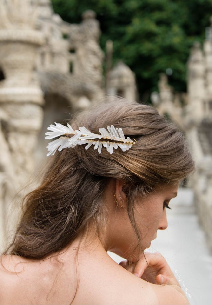 Couronne en Cristaux de Quartz Naturels Couronne en Cristaux de Quartz Naturels